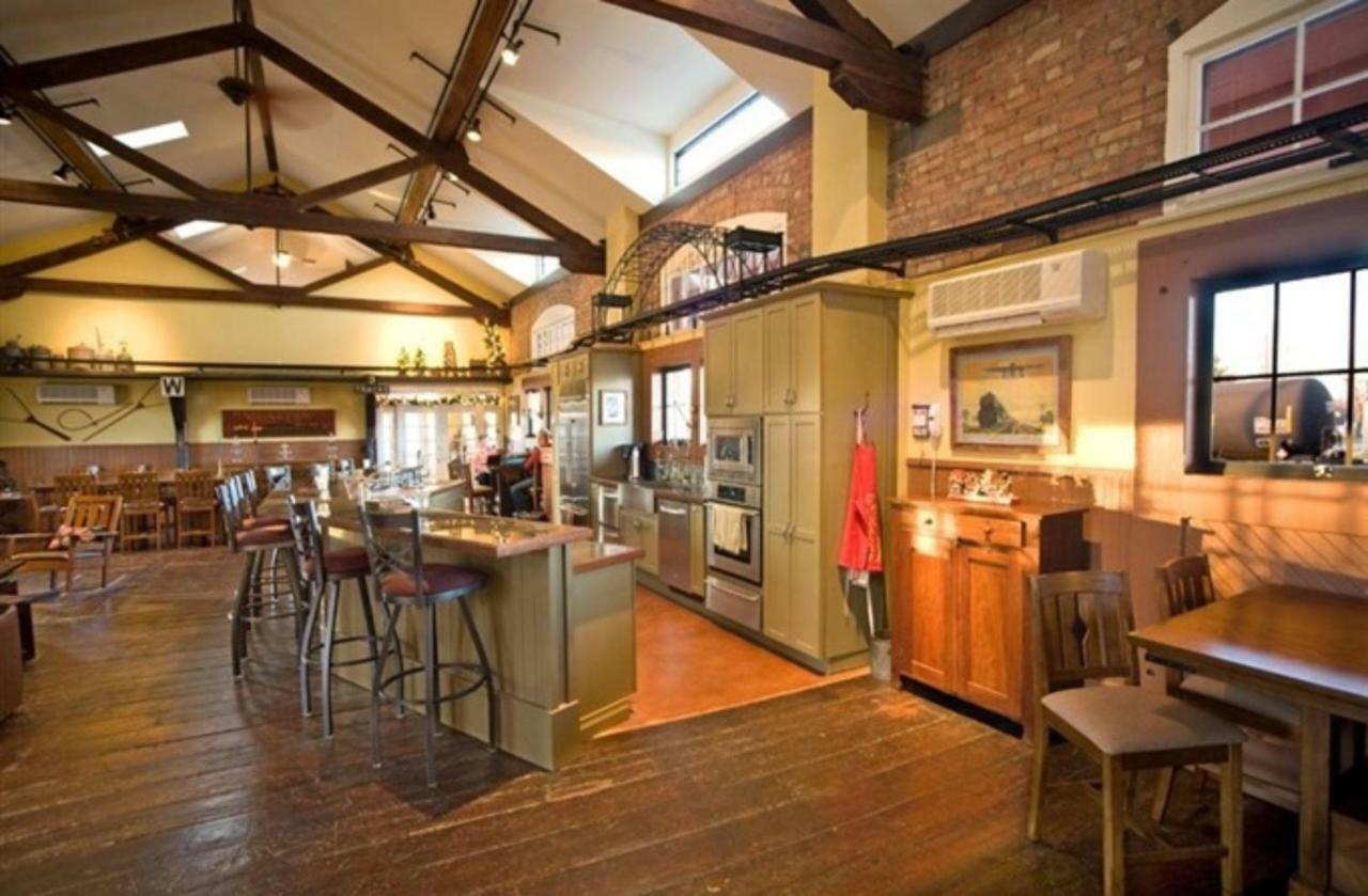 Riley'S Railhouse Bed & Breakfast Chesterton Buitenkant foto